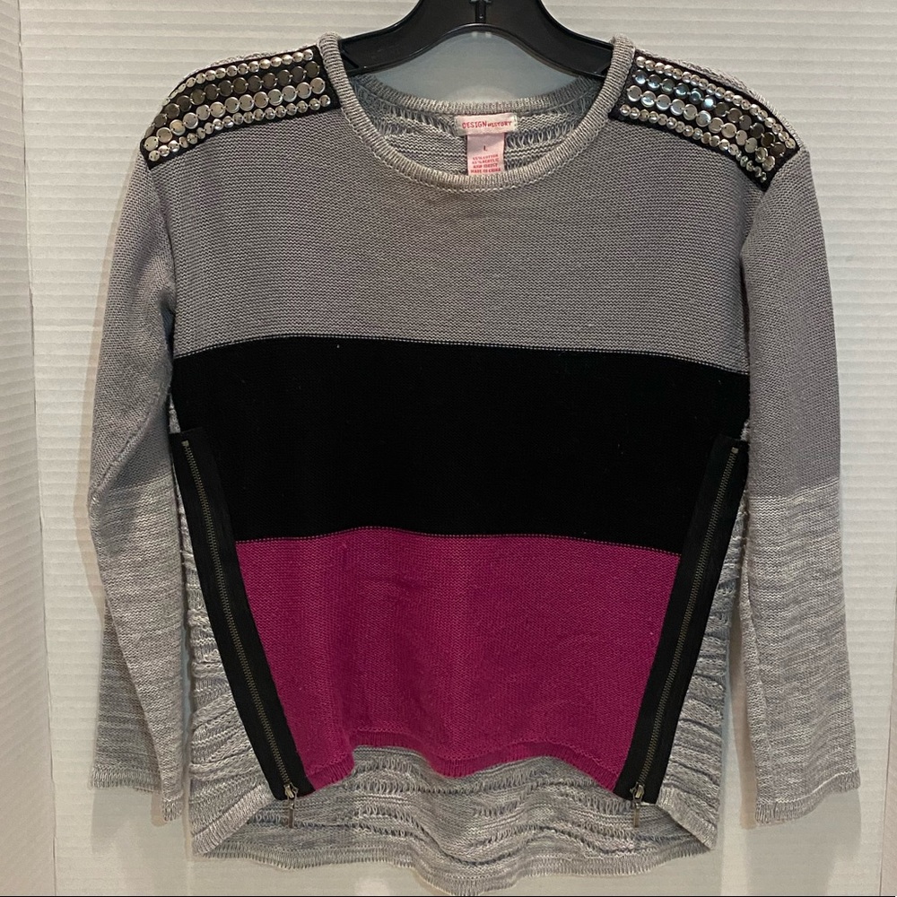 A Design History sweater, for girls size large